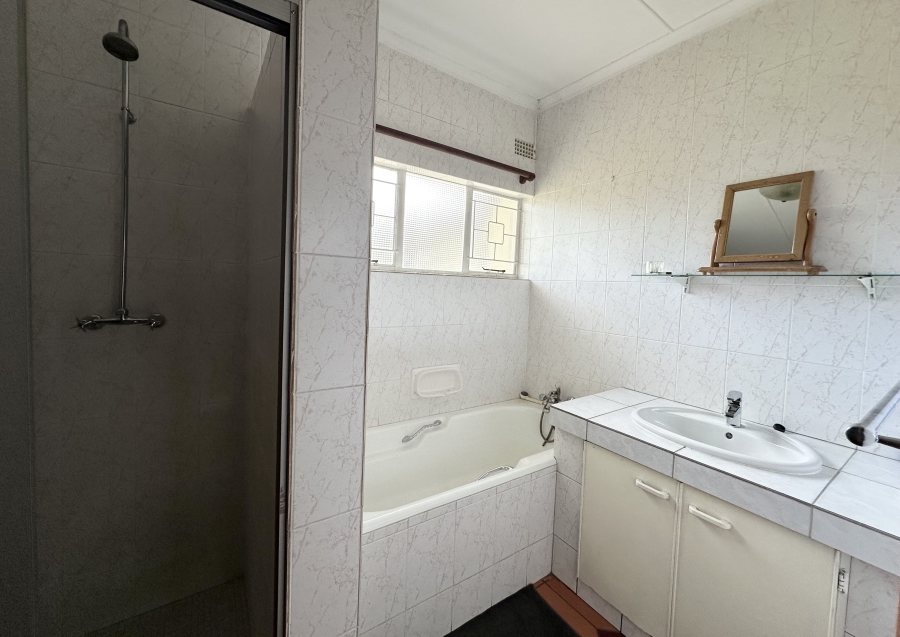 5 Bedroom Property for Sale in Fort Gale Eastern Cape